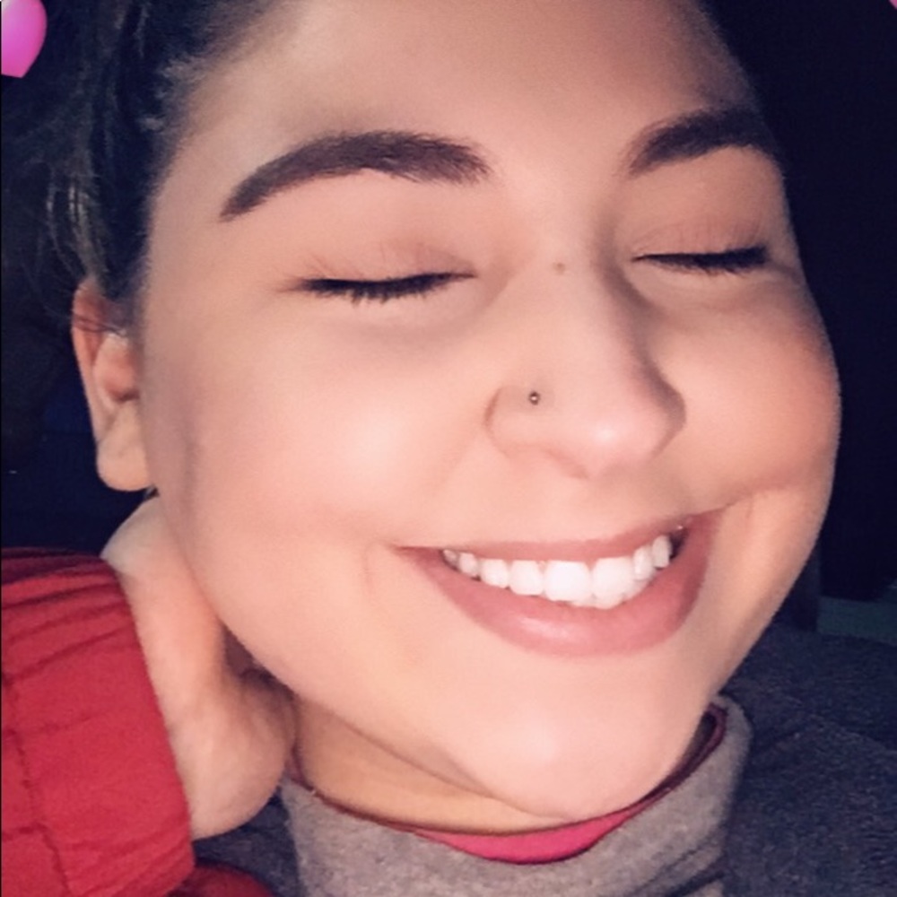 Meet your Posher, Samantha